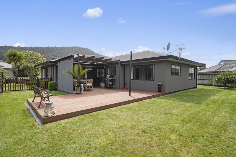 9 Caulfield Place, Pukehangi, Rotorua - Carousel 2