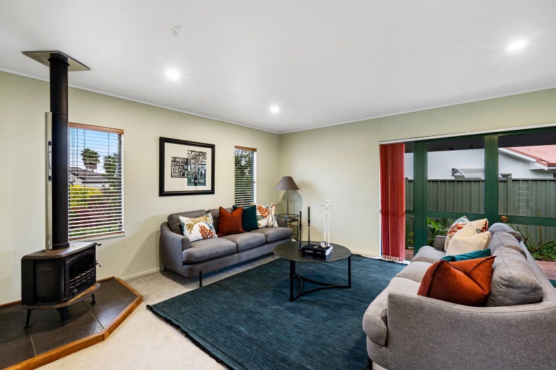 30 Palmbrook Avenue, Havelock North - Carousel 2