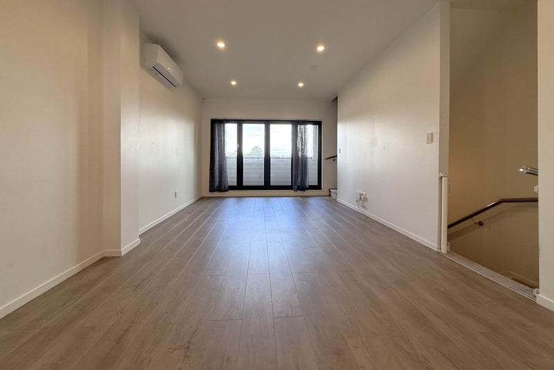 2/701 Hillsborough Road, Mount Roskill, Auckland - Carousel 2