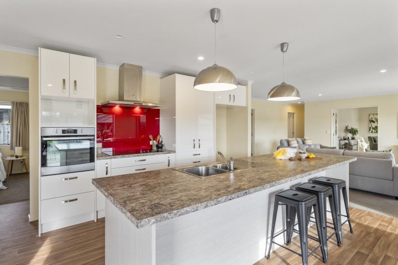 12 DAL DIN DR, Otaki, Otaki - Carousel 2