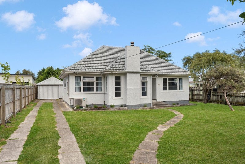 21 Victoria Street, Carterton - Carousel 1