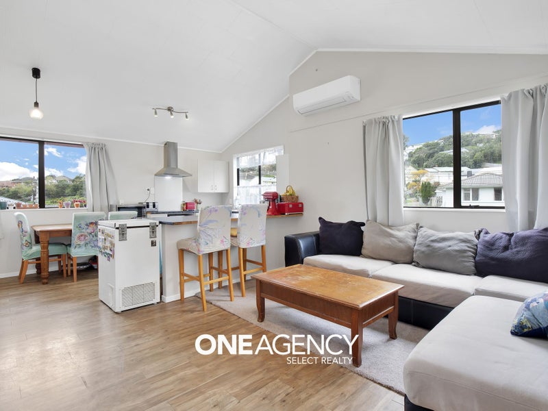 179 Sievers Grove, Cannons Creek, Porirua - Carousel 2