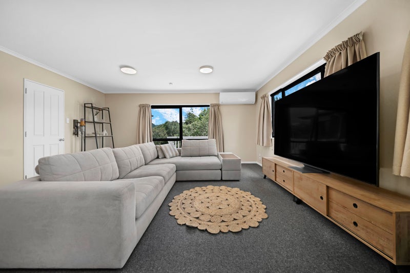 52D Candia Road, Swanson, Auckland - Carousel 2