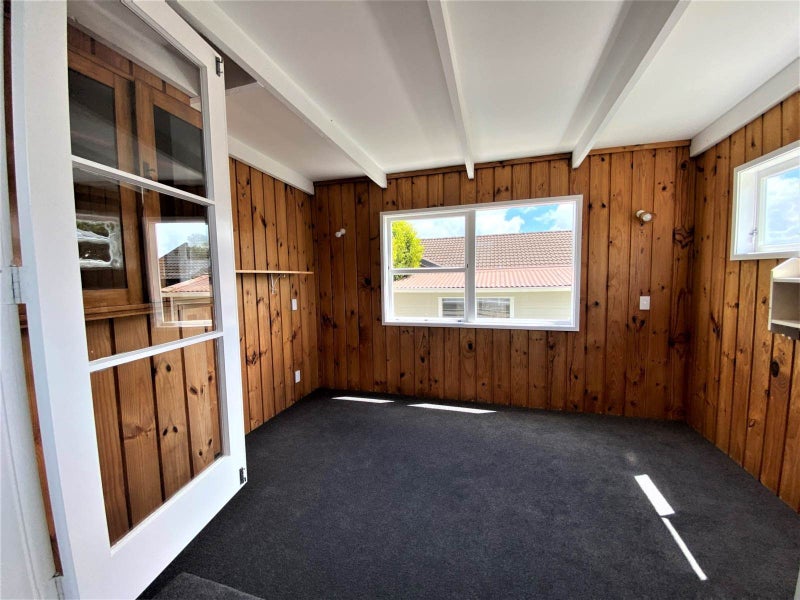 51 Seaview Road, Glenfield, Auckland - Carousel 18