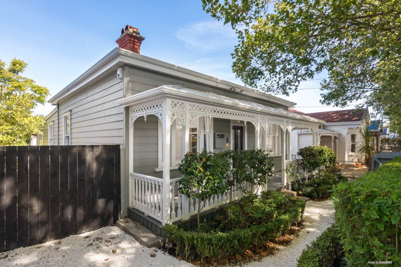 8 Francis Street, Grey Lynn, Auckland - Carousel 2