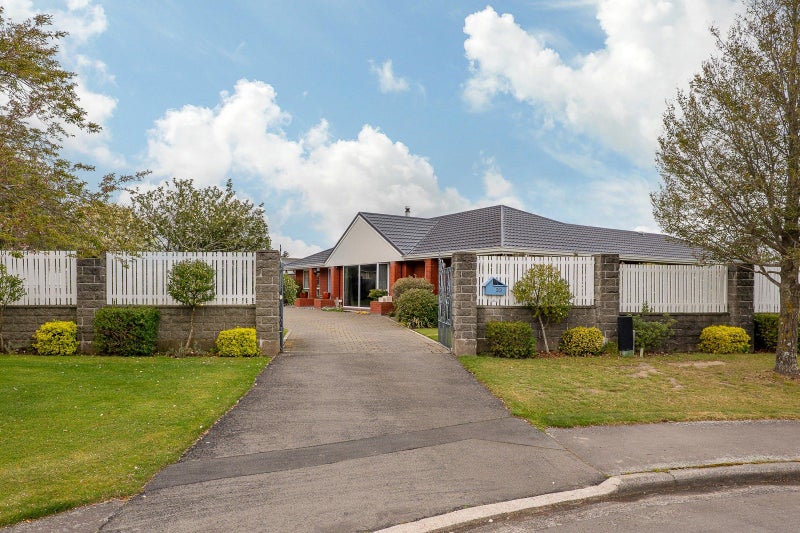 33 Oakden Drive, Darfield, Darfield - Carousel 21