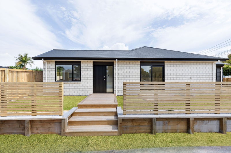 15A Mahana Road, Te Rapa, Hamilton - Carousel 1