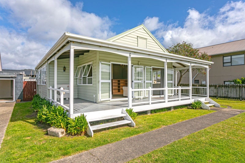 2 Tokoroa Road, Tairua, Tairua - Carousel 1