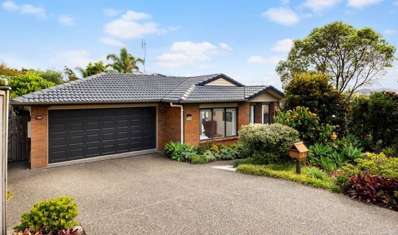 4 Jelas Road, Red Beach, Red Beach - Carousel 2