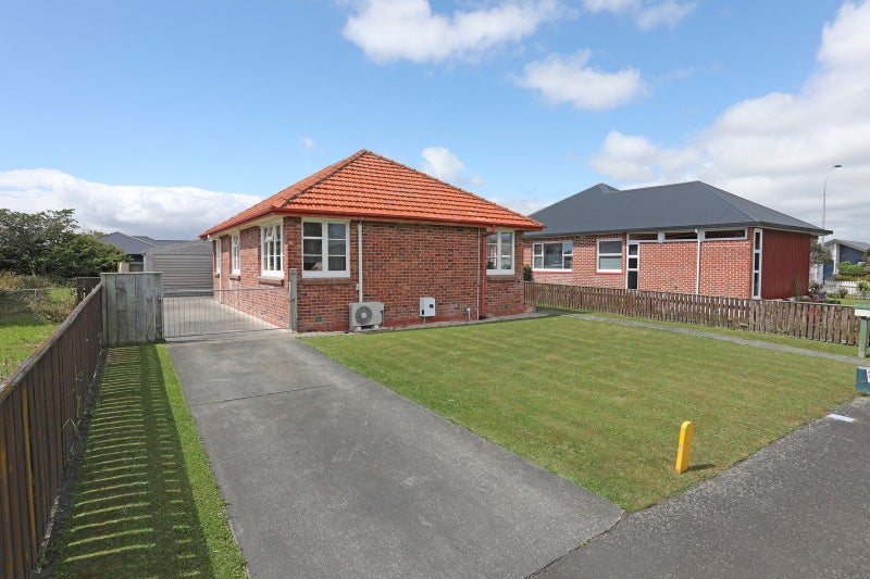 86 Rangiora Avenue, Roslyn, Palmerston North - Carousel 1