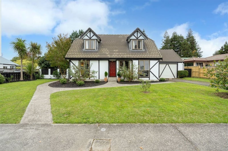 13 Sandford Place, Chartwell, Hamilton - Carousel 1