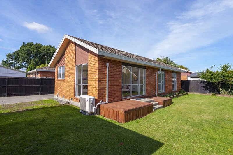 2/29 Brougham Street, Addington, Christchurch - Carousel 1