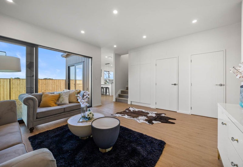 32 Taipahitini Road, Rosehill, Papakura - Carousel 2