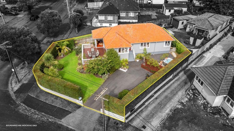 8 Martin Place, Panmure, Auckland - Carousel 1