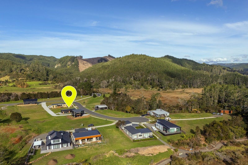 11 Pinnacles Lane, Pauanui, Pauanui - Carousel 34
