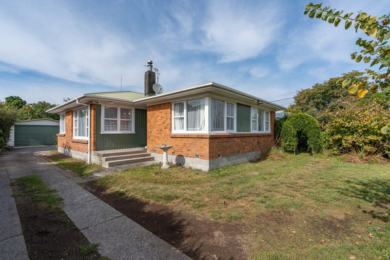 1 Sunnyside Road, Nawton, Hamilton - Carousel 1