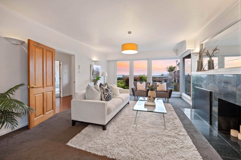 24 Takutai Avenue, Bucklands Beach, Auckland - Carousel 2