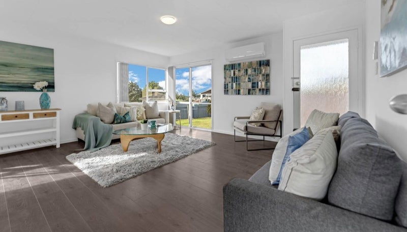 55 Alabaster Drive, Papatoetoe, Auckland - Carousel 6