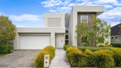 73 Milano Boulevard, Karaka, Papakura - Carousel 1