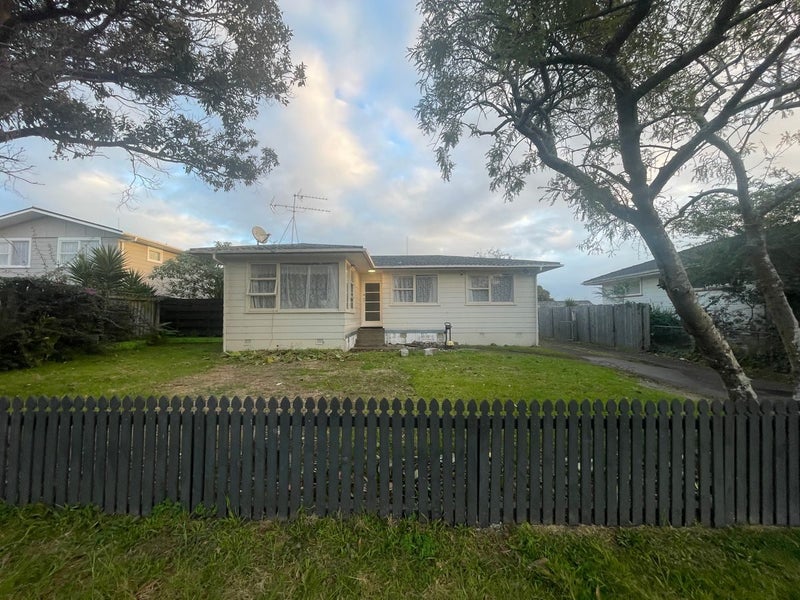 80 Wordsworth Road, Manurewa, Auckland - Carousel 1