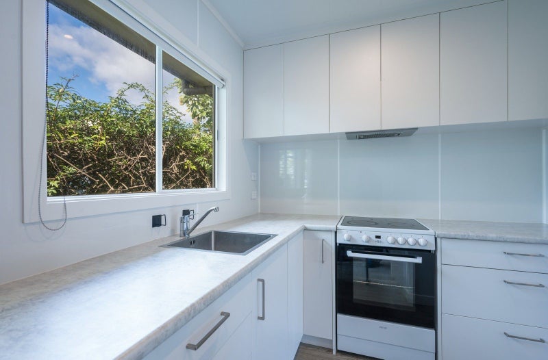 1/107 Parkers Road, Tahunanui, Nelson - Carousel 2
