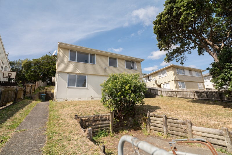 Property Valuation for 28 Penguin Grove, Waitangirua, Porirua Trade