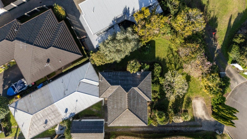 24 Stratford Place, Otumoetai, Tauranga - Carousel 21