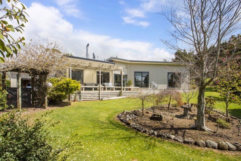 397 Busby Road, Tahawai, Katikati - Carousel 1