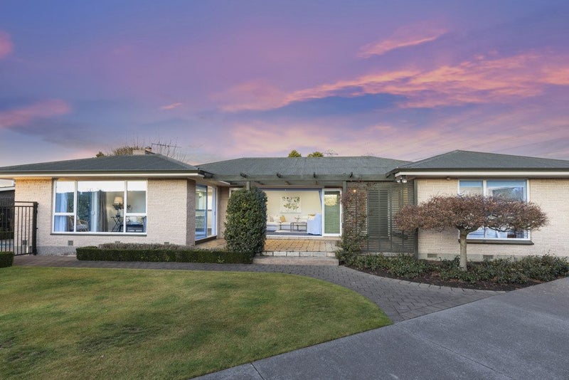 17 Ilfracombe Place, Burnside, Christchurch - Carousel 1