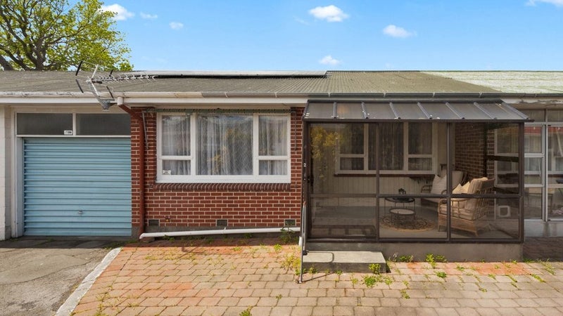 2/42 North Avon Road, Richmond, Christchurch - Carousel 1