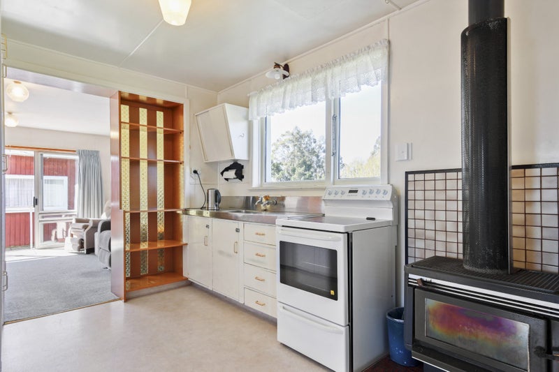 1764 Cust Road, Cust, Cust - Carousel 2