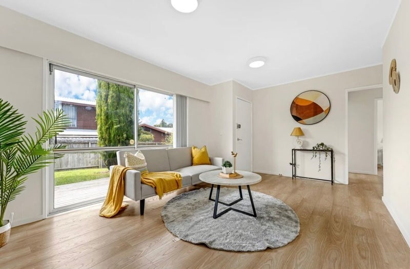 5/28 Waimai Avenue, Weymouth, Auckland - Carousel 1