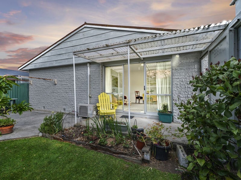 4/557 Gloucester Street, Linwood, Christchurch - Carousel 1