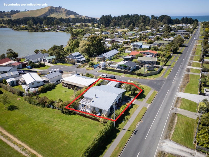 110 Beach Street, Waikouaiti, Waikouaiti - Carousel 21