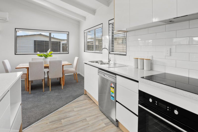 8 Brightwell Place, Nawton, Hamilton - Carousel 1
