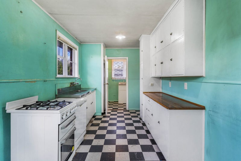 20 Ashton Avenue, Otara, Auckland - Carousel 2