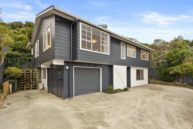 7 Tralee Place, Johnsonville, Wellington, Wellington - Carousel 1