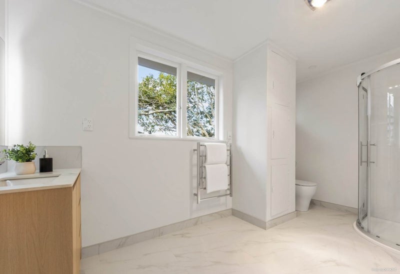 158 Whitney Street, Blockhouse Bay, Auckland - Carousel 6