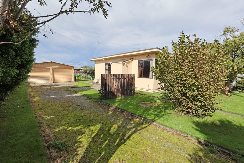 9 Harvey Street, Grasmere, Invercargill - Carousel 1