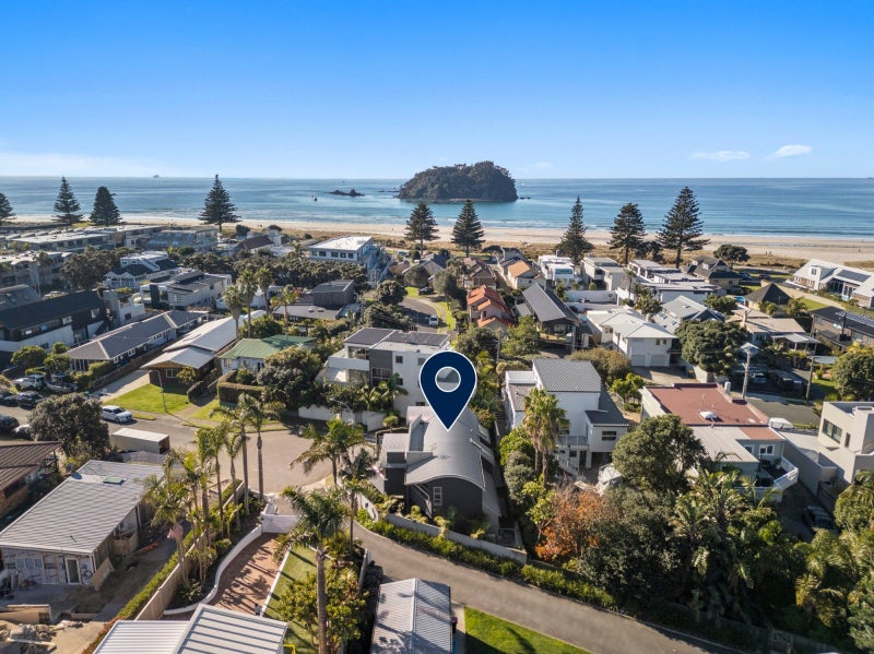 15 Ngarata Avenue, Mount Maunganui, Mount Maunganui - Carousel 1