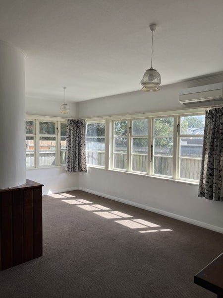 8 Kawaka Street, Riccarton, Christchurch - Carousel 2