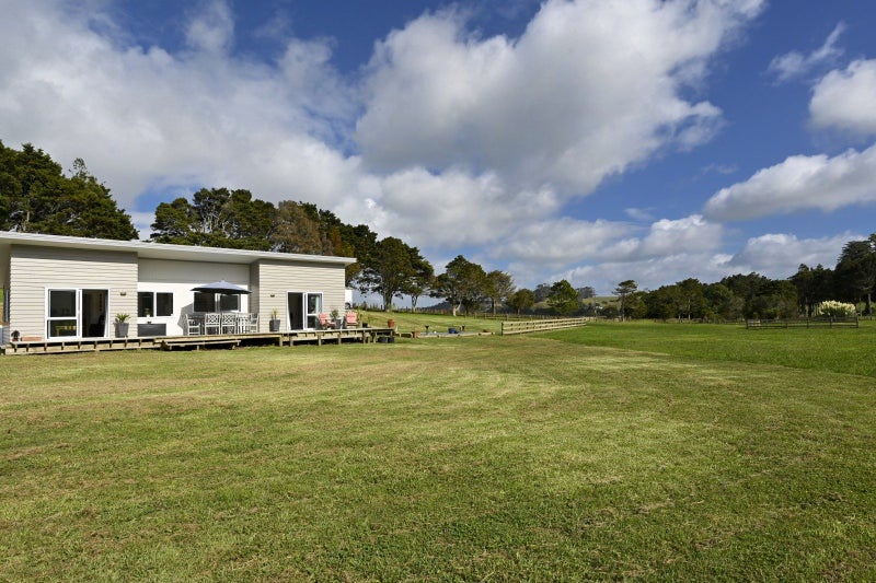 97 Boyd Access Road, Whangaripo, Wellsford - Carousel 1