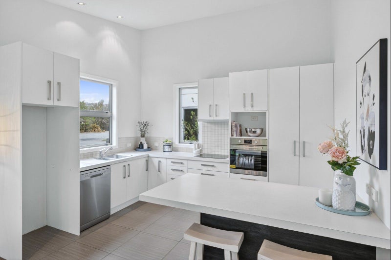 9 Matthews Crescent, Cromwell, Cromwell - Carousel 2