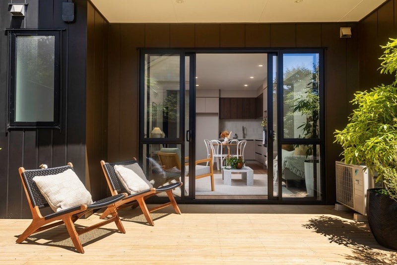 68C Hendon Avenue, Mount Albert, Auckland - Carousel 1