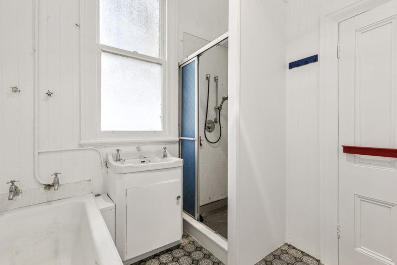 18 Kainui Road, Hataitai, Wellington - Carousel 18