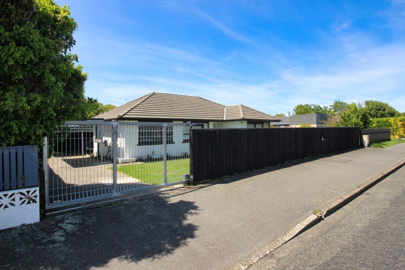 3 Matai Street, Hargest, Invercargill - Carousel 30