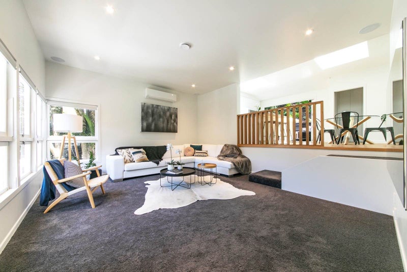 50 Wood Bay Road, Titirangi, Auckland - Carousel 2