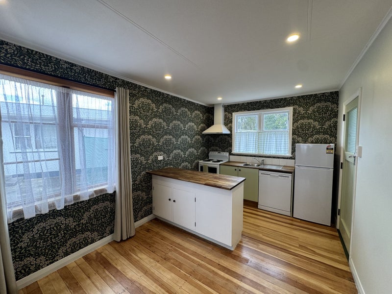 36 Ronberg Street, Highbury, Palmerston North - Carousel 2