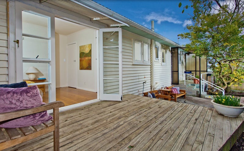 26 Alamein Avenue, Belmont, Auckland - Carousel 9