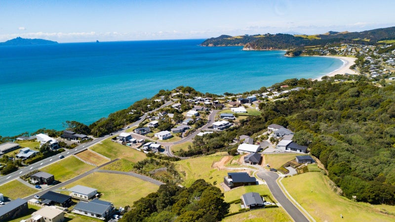 13 Starlight Place, Langs Beach, Whangarei, Northland - Carousel 1